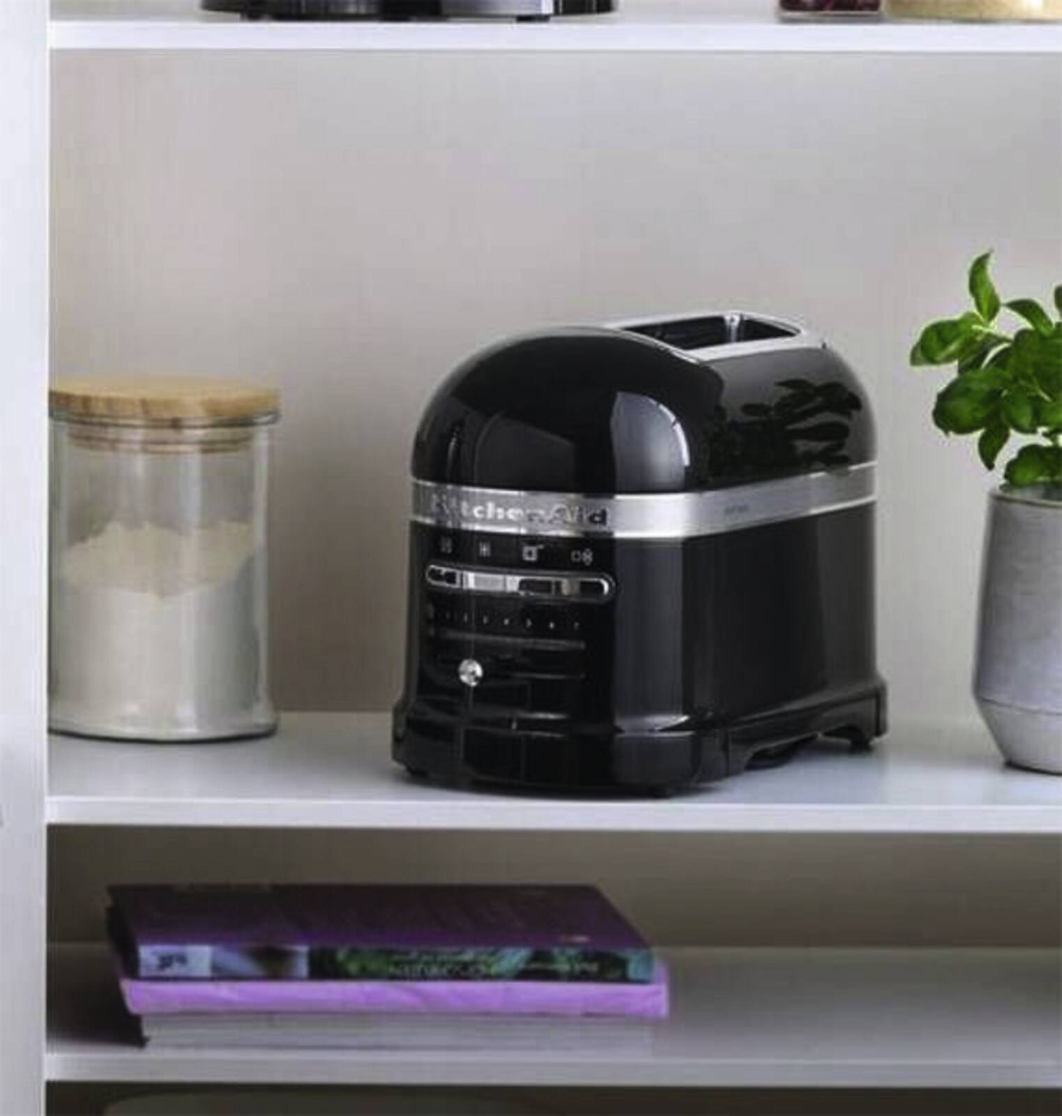 Abbildung 3 zu Kitchenaid Toaster 5KMT2204EOB Onyx-Schwarz 1250 Watt 2-Scheiben-Toaster B Ware