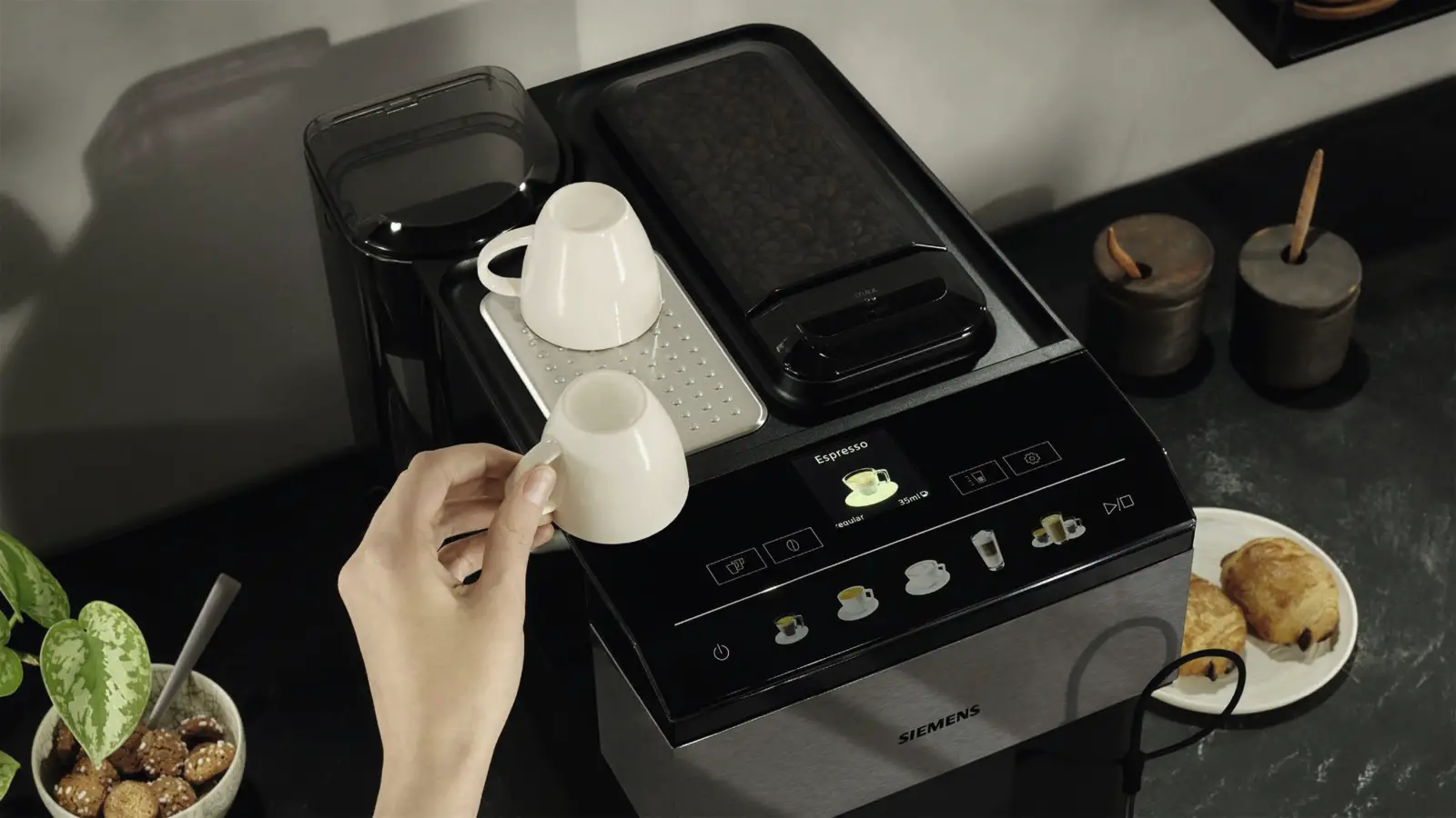Siemens TP517DF3 EQ500 extraKlasse Volautomatische Koffiemachine