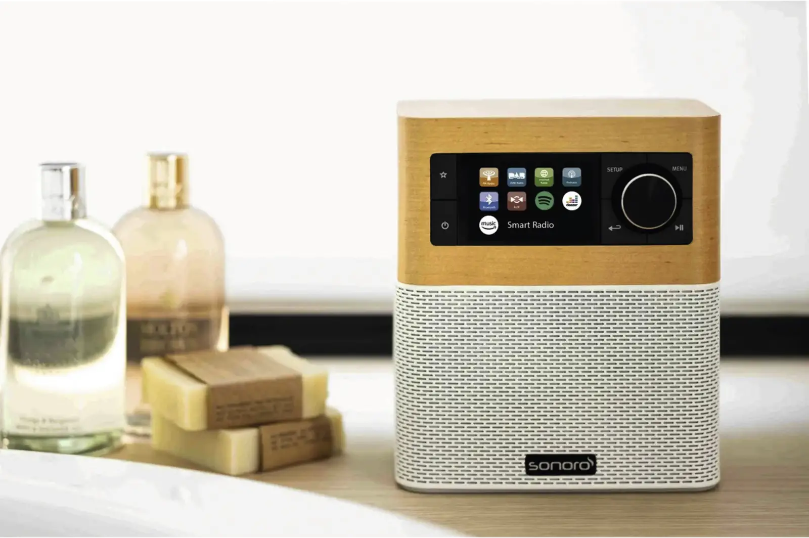 Sonoro STREAM (2025) Esdoorn/Wit 