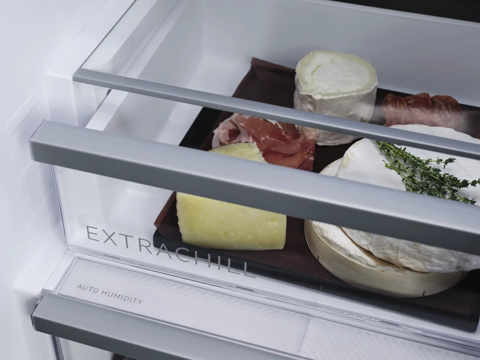 AEG TC7CS181AF 7000 NoFrost CoolAssist Inbouw Koel-vriescombinatie
